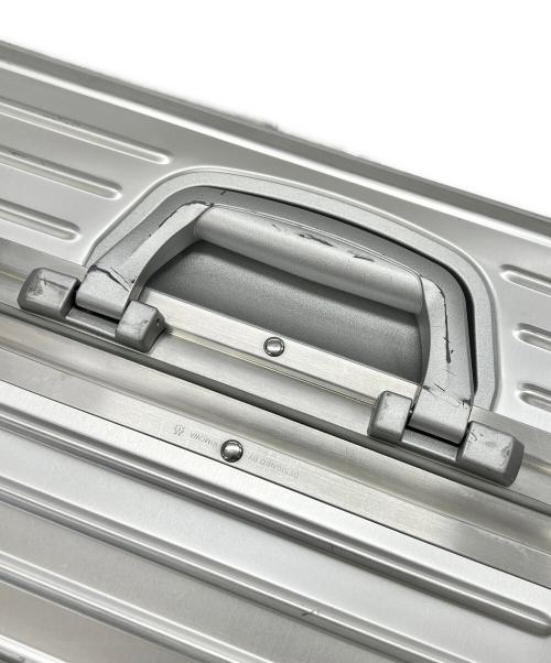 RIMOWA（リモワ）RIMOWA (リモワ) キャリーバッグ チェックイン 60L  グレーの古着・服飾アイテム