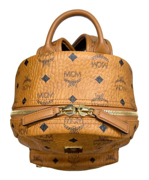 MCM（エムシーエム）MCM (エムシーエム) Stark サイドスタッズ バックパック ブラウンの古着・服飾アイテム