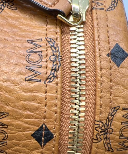 MCM（エムシーエム）MCM (エムシーエム) Stark サイドスタッズ バックパック ブラウンの古着・服飾アイテム