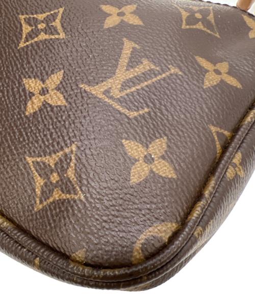 LOUIS VUITTON（ルイ ヴィトン）LOUIS VUITTON (ルイ ヴィトン) ミュルティ ポシェット アクセソワール ローズクレールの古着・服飾アイテム