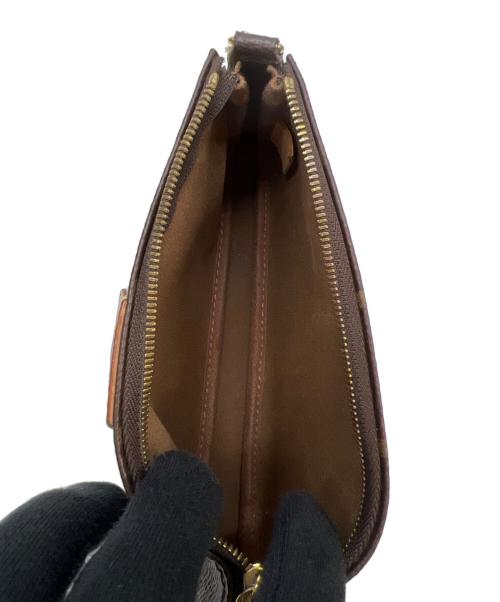 LOUIS VUITTON（ルイ ヴィトン）LOUIS VUITTON (ルイ ヴィトン) ミュルティ ポシェット アクセソワール ローズクレールの古着・服飾アイテム