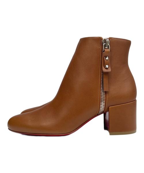 Christian Louboutin（クリスチャン・ルブタン）Christian Louboutin (クリスチャン・ルブタン) サイドジップブーツ ZIPTOTAL 55 ベージュ サイズ:36 1/2の古着・服飾アイテム