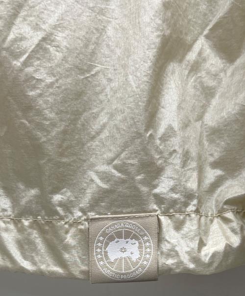 CANADA GOOSE（カナダグース）CANADA GOOSE (カナダグース) ナイロンジャケット ライトグレー サイズ:Sの古着・服飾アイテム