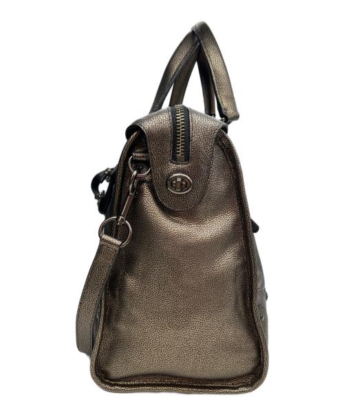 COACH（コーチ）COACH (コーチ) エレベーテッド ライダー33 サッチェル メタリックレザー ブロンズの古着・服飾アイテム