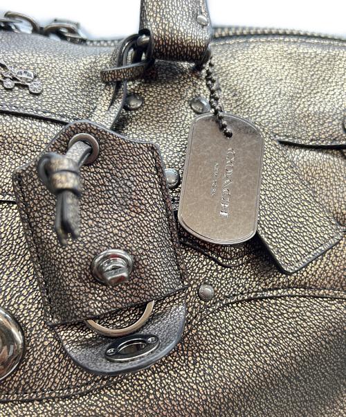 COACH（コーチ）COACH (コーチ) エレベーテッド ライダー33 サッチェル メタリックレザー ブロンズの古着・服飾アイテム