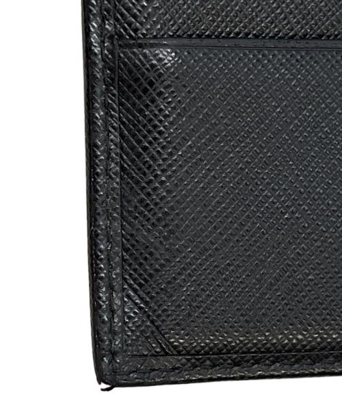 PRADA（プラダ）PRADA (プラダ) 2つ折り財布 SAFFIANO NEROの古着・服飾アイテム
