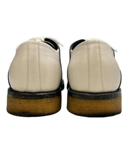 BOTTEGA VENETA（ボッテガベネタ）BOTTEGA VENETA (ボッテガベネタ) サドルシューズ ベージュ×ネイビー サイズ:41の古着・服飾アイテム