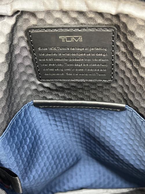 TUMI（トゥミ）TUMI (トゥミ) ショルダーバッグ ALPHA BRAVO ネイビー×ブラックの古着・服飾アイテム