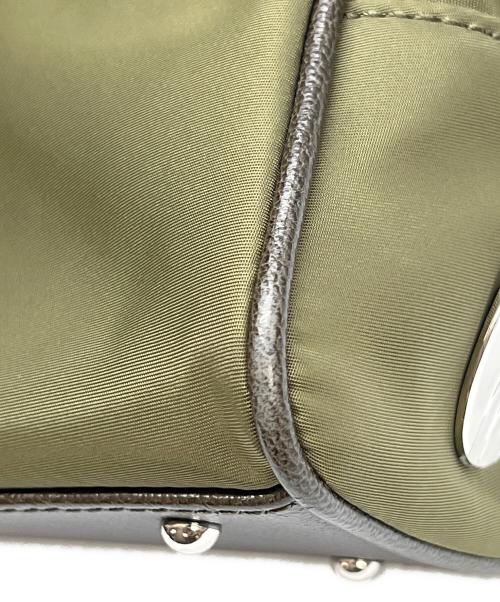 TOUT Y EST（トゥティエ）TOUT Y EST (トゥティエ) ハンドバッグ SAC LOQUET TOILE グリーンの古着・服飾アイテム