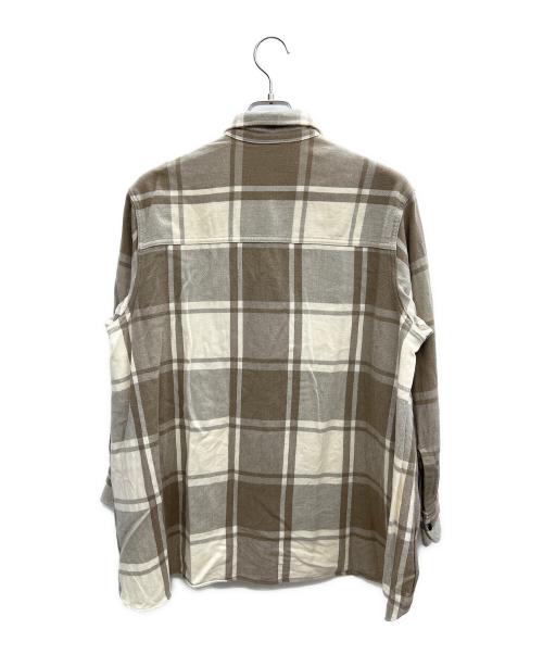 UNUSED（アンユーズド）UNUSED (アンユーズド) 長袖シャツ ベージュの古着・服飾アイテム
