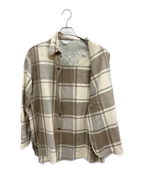 UNUSED（アンユーズド）UNUSED (アンユーズド) 長袖シャツ ベージュの古着・服飾アイテム