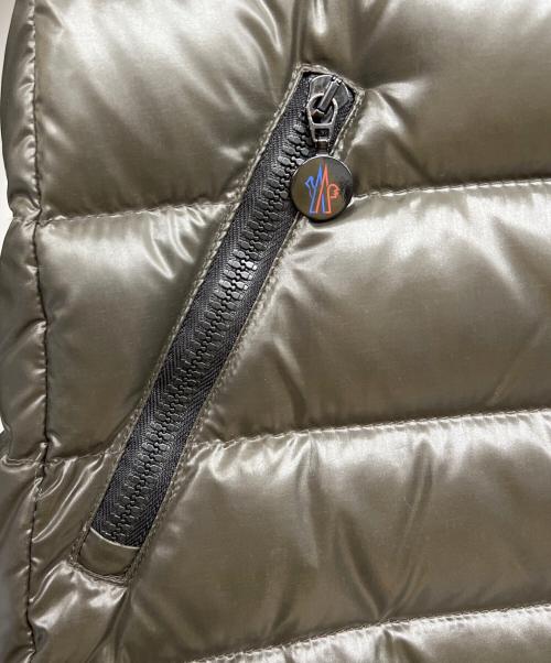 MONCLER（モンクレール）MONCLER (モンクレール) ダウンコート カーキ サイズ:XSの古着・服飾アイテム