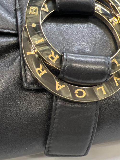 BVLGARI（ブルガリ）BVLGARI (ブルガリ) ショルダーバッグ ブラックの古着・服飾アイテム