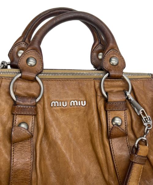 MIU MIU（ミュウミュウ）MIU MIU (ミュウミュウ) 2WAYバッグ ブラウンの古着・服飾アイテム