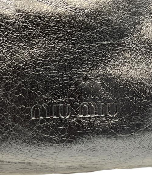 MIU MIU（ミュウミュウ）MIU MIU (ミュウミュウ) ショルダーバッグ ブラックの古着・服飾アイテム