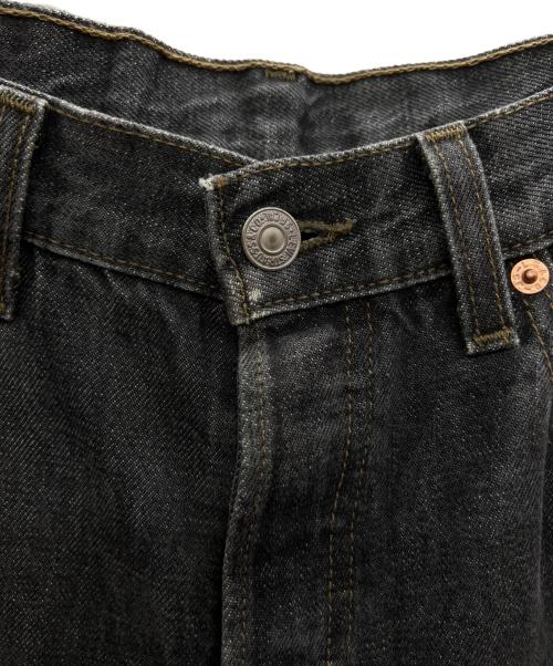 LEVI'S（リーバイス）LEVI'S (リーバイス) 501 Black 先染め 2001年製 グレー サイズ:32の古着・服飾アイテム