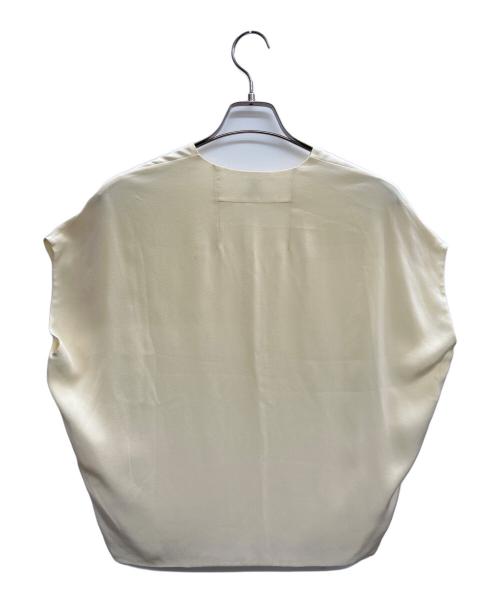 HERMES（エルメス）HERMES (エルメス) ノースリーブシルクブラウス ホワイト サイズ:38の古着・服飾アイテム