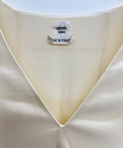HERMES（エルメス）HERMES (エルメス) ノースリーブシルクブラウス ホワイト サイズ:38の古着・服飾アイテム