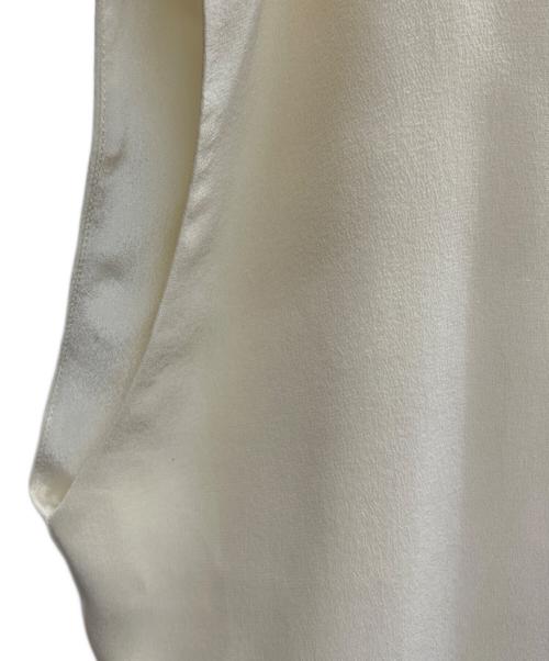HERMES（エルメス）HERMES (エルメス) ノースリーブシルクブラウス ホワイト サイズ:38の古着・服飾アイテム