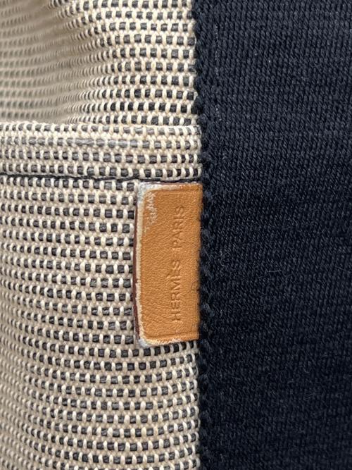HERMES（エルメス）HERMES (エルメス) ハンドバッグ サクソー ベージュ×ブラックの古着・服飾アイテム