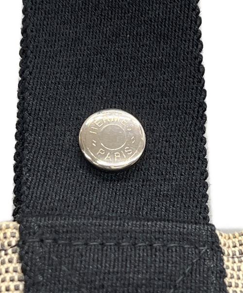 HERMES（エルメス）HERMES (エルメス) ハンドバッグ サクソー ベージュ×ブラックの古着・服飾アイテム