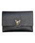 LOUIS VUITTON（ルイ ヴィトン）の古着「ポルトフォイユ・カプシーヌ コンパクト」｜ブラック×ピンク