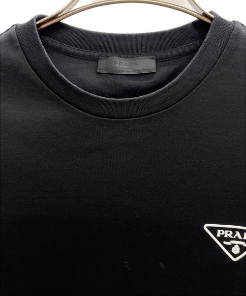 PRADA（プラダ）PRADA (プラダ) トライアングルロゴ プリント コットン Tシャツ ブラック サイズ:Ｍの古着・服飾アイテム