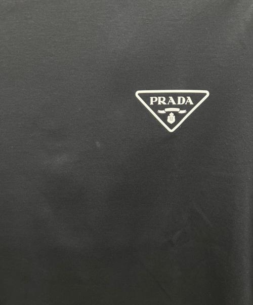 PRADA（プラダ）PRADA (プラダ) トライアングルロゴ プリント コットン Tシャツ ブラック サイズ:Ｍの古着・服飾アイテム