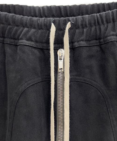 RICK OWENS（リックオウエンス）RICK OWENS (リックオウエンス) BAUHAUS CARGO PANTS ブラック サイズ:50の古着・服飾アイテム