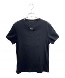 PRADA（プラダ）の古着「トライアングルロゴプレートTシャツ」｜ブラック