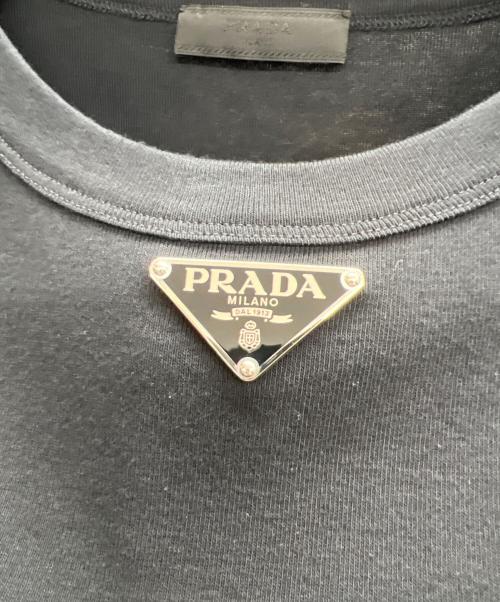 PRADA（プラダ）PRADA (プラダ) トライアングルロゴプレートTシャツ ブラック サイズ:Sの古着・服飾アイテム