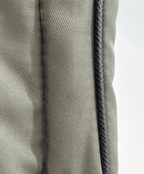 PRADA（プラダ）PRADA (プラダ) スマートフォンケース Re-Nylon カーキの古着・服飾アイテム