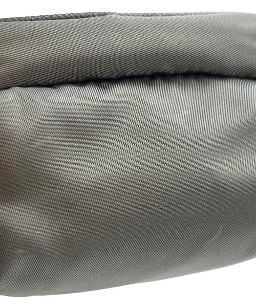 PRADA（プラダ）PRADA (プラダ) スマートフォンケース Re-Nylon カーキの古着・服飾アイテム