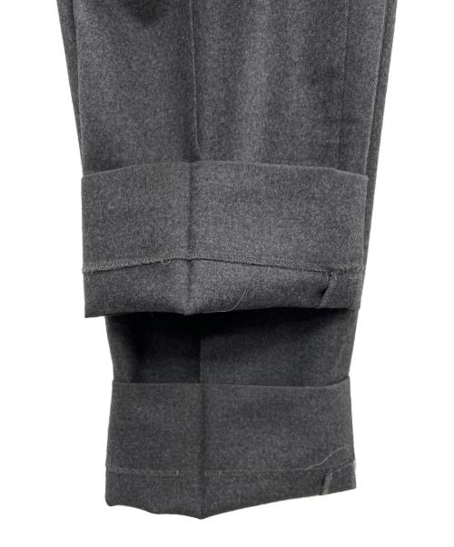 HERMES（エルメス）HERMES (エルメス) センタープレスパンツ グレー サイズ:34の古着・服飾アイテム