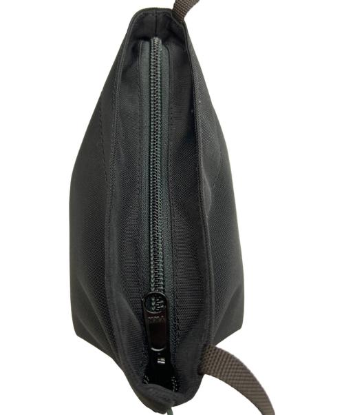 Herve Chapelier（エルベシャプリエ）Herve Chapelier (エルベシャプリエ) ナイロン舟型ショルダーバッグ XS ブラックの古着・服飾アイテム