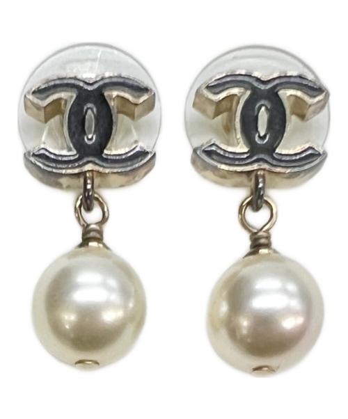CHANEL（シャネル）CHANEL (シャネル) ココマーク パールピアス ブラックの古着・服飾アイテム