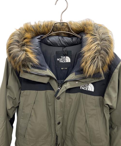 THE NORTH FACE（ザ ノース フェイス）THE NORTH FACE (ザ ノース フェイス) ダウンジャケット グリーン×ブラック サイズ:Lの古着・服飾アイテム