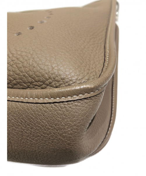 HERMES（エルメス）HERMES (エルメス) エブリン2 エトゥープ サイズ:ＰＭ シルバー金具の古着・服飾アイテム