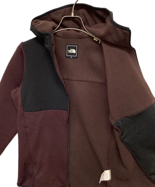 THE NORTH FACE（ザ ノース フェイス）THE NORTH FACE (ザ ノース フェイス) ハイブリッドナイロンフリースフーディ ボルドー×ブラック サイズ:Mの古着・服飾アイテム