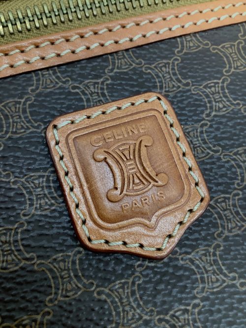 CELINE（セリーヌ）CELINE (セリーヌ) ハンドバッグ ブラウンの古着・服飾アイテム