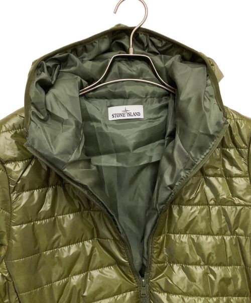 STONE ISLAND（ストーンアイランド）STONE ISLAND (ストーンアイランド) 中綿ジャケット オリーブ サイズ:Lの古着・服飾アイテム