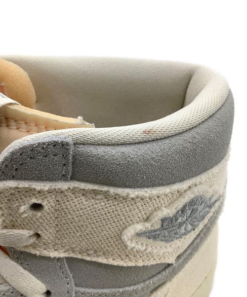 NIKE（ナイキ）NIKE (ナイキ) ハイカットスニーカー ライトグレー サイズ:USA９の古着・服飾アイテム