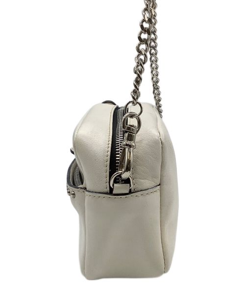 J&M DAVIDSON（ジェイ＆エム デヴィッドソン）J&M DAVIDSON (ジェイ＆エム デヴィッドソン) チェーンショルダーバッグ ホワイトの古着・服飾アイテム