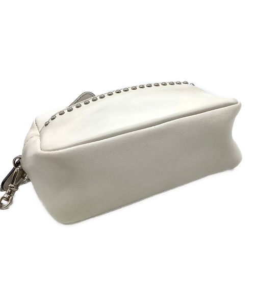 J&M DAVIDSON（ジェイ＆エム デヴィッドソン）J&M DAVIDSON (ジェイ＆エム デヴィッドソン) チェーンショルダーバッグ ホワイトの古着・服飾アイテム