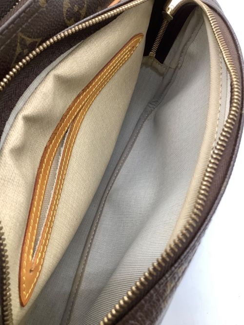 LOUIS VUITTON（ルイ ヴィトン）LOUIS VUITTON (ルイ ヴィトン) リポーターPM ブラウンの古着・服飾アイテム