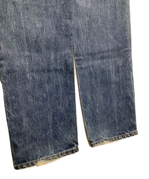 LEVI'S（リーバイス）LEVI'S (リーバイス) デニムパンツ ベージュ サイズ:W29L34の古着・服飾アイテム