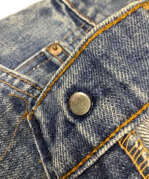 LEVI'S（リーバイス）LEVI'S (リーバイス) デニムパンツ ベージュ サイズ:W29L34の古着・服飾アイテム