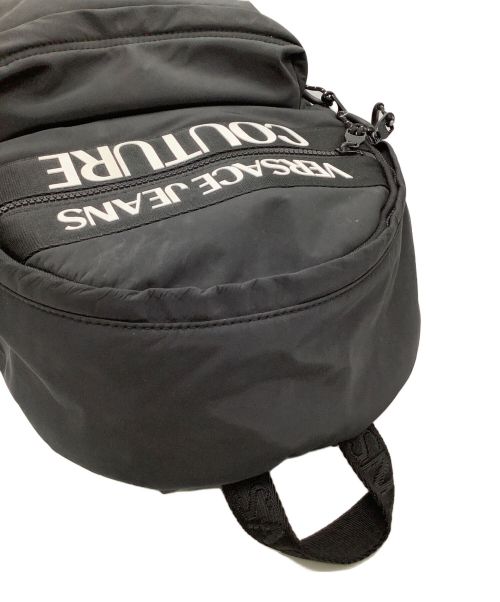 VERSACE JEANS COUTURE（ヴェルサーチ ジーンズクチュール）VERSACE JEANS COUTURE (ヴェルサーチ ジーンズクチュール) バックパック ブラックの古着・服飾アイテム