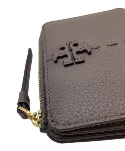 TORY BURCH（トリーバーチ）TORY BURCH (トリーバーチ) 2つ折り財布　TORY BURCH ブラウンの古着・服飾アイテム