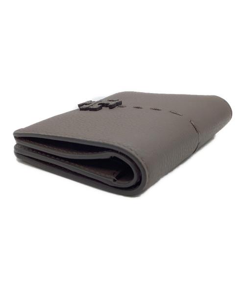 TORY BURCH（トリーバーチ）TORY BURCH (トリーバーチ) 2つ折り財布　TORY BURCH ブラウンの古着・服飾アイテム